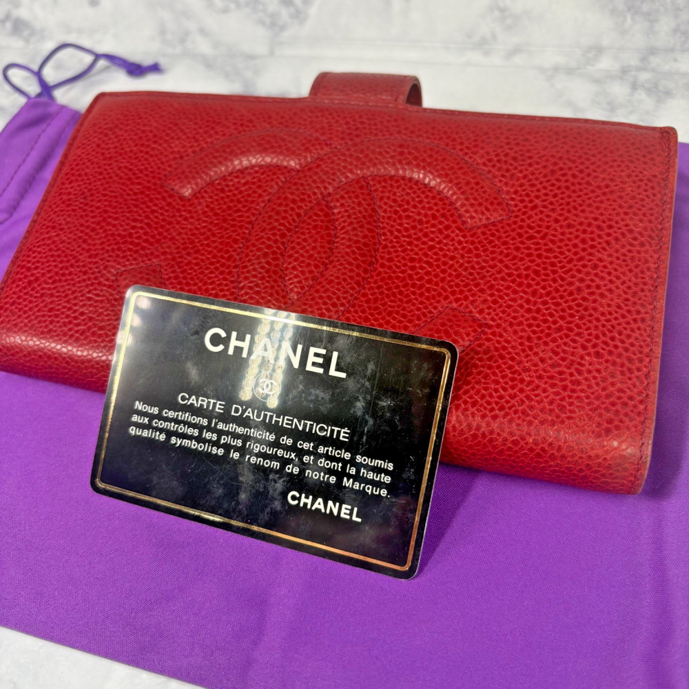 Vtg CC Coco Chanel Red Leather Grained Calfskin Lambskin Bifold Long Wallet Card